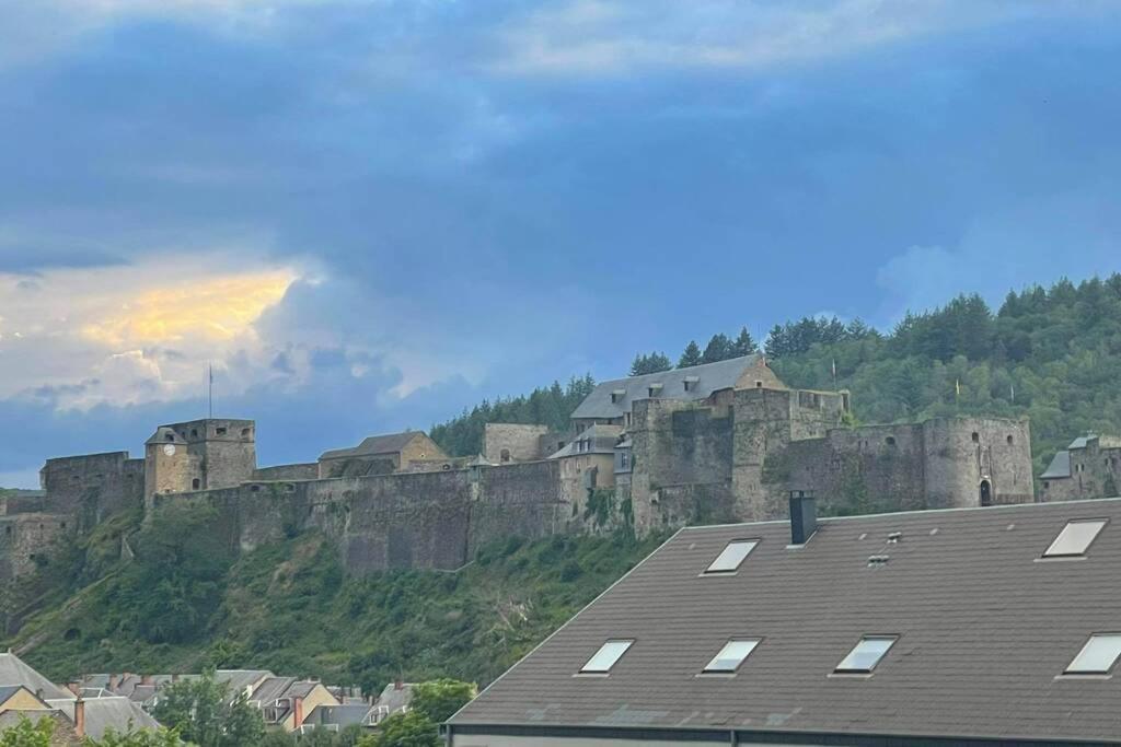 A Bouillon, Appartement Vintage Vue Sur Le Chateau 외부 사진